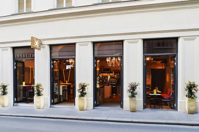 Mocarello Caffé & Bar