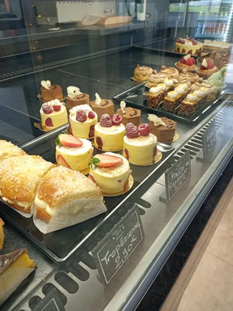 Pâtisserie Boulangerie MILO par Nicolas Laï