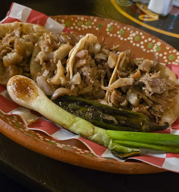 Carnitas El Mayo Restaurante