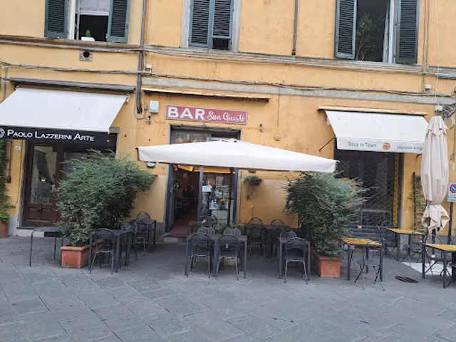 Soup in Town Piazza San Giusto 6