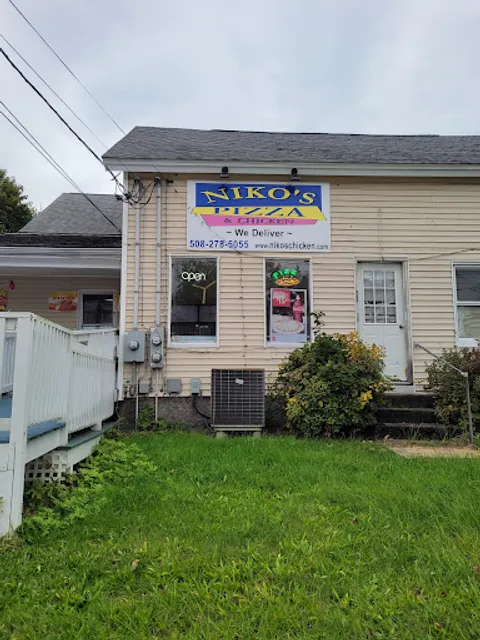 Niko's Pizza and Chicken