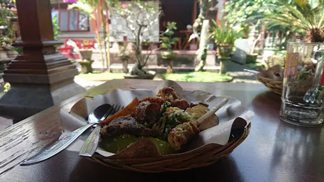 Warung Makan Teges