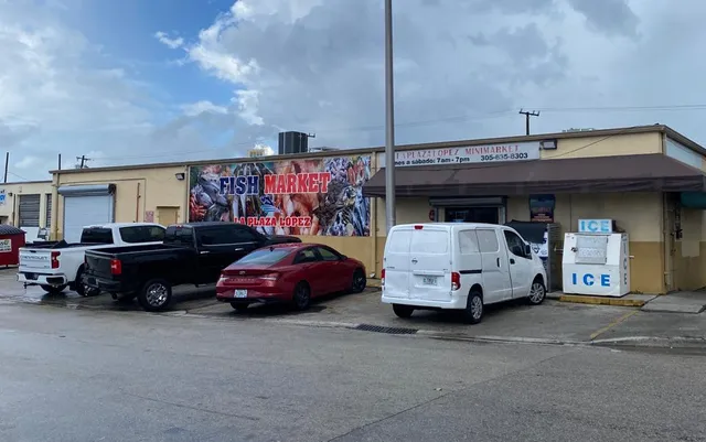 La Plaza Market Pescadería