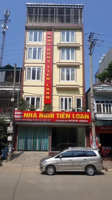 Khách sạn Tiến Loan