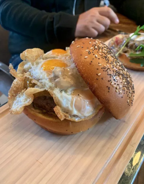 La Gran Familia Mediterránea - GRANADA