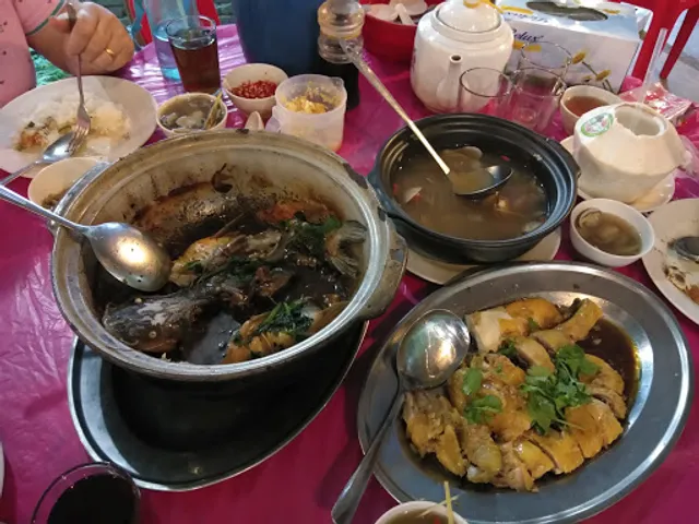 Restoran Wonderland Valley