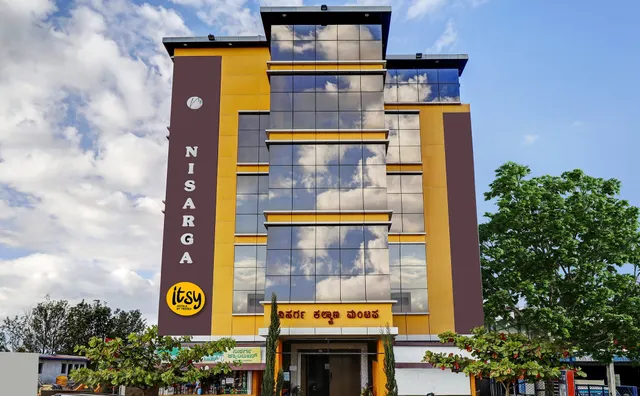 Itsy By Treebo - The Grand Nisarga