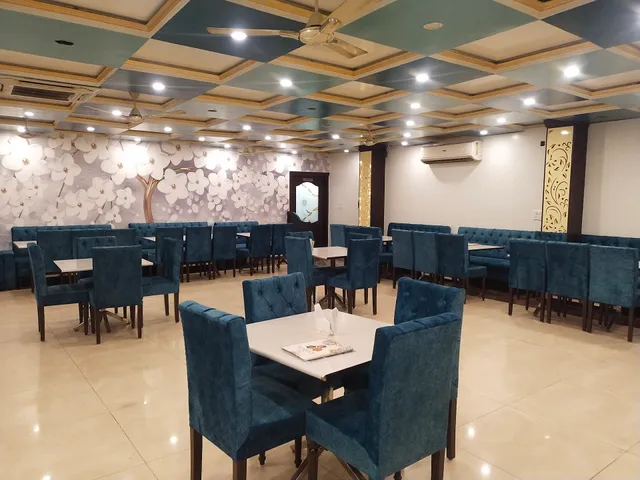Veer ji Malai Chaap Wale - Ananta Restaurant Meerut