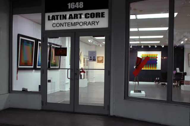Latin Art Core