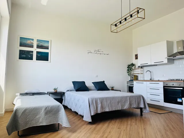 Vedi Napoli e Vivi Apartment