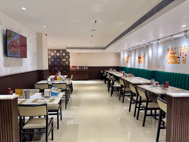 Nandhana Palace - Andhra Style Restaurant - Velachery