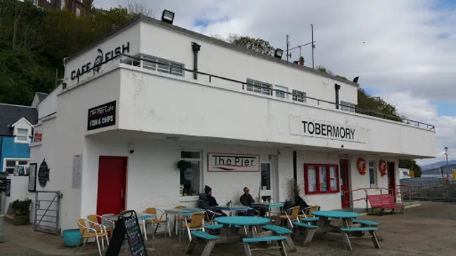 The Pier Cafe