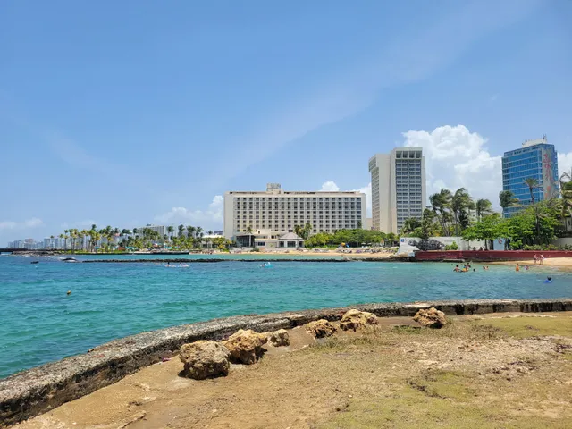 La Poza del Escambrón Beach