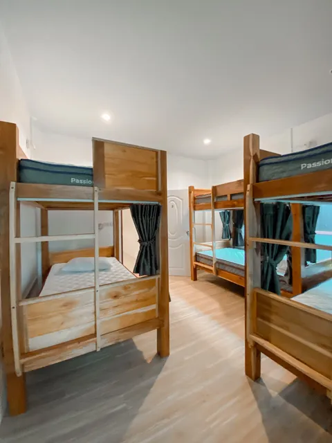 Little Wild Hostel Khao Sok