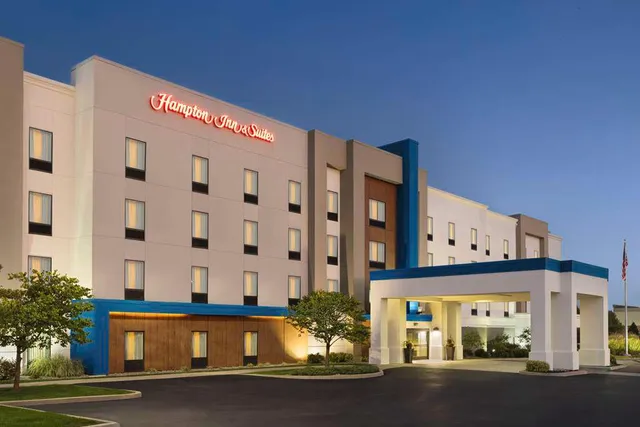 Hampton Inn & Suites York South