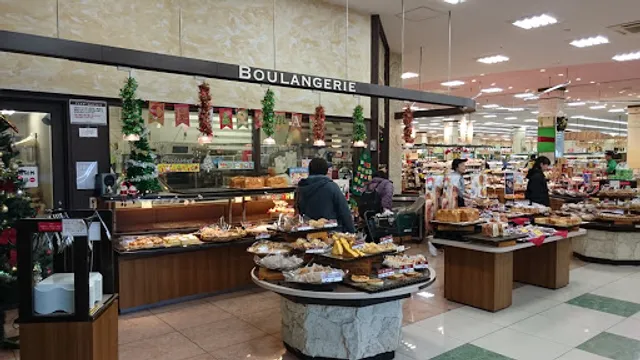 Paris Croissant Inagi