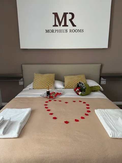 MORPHEUS ROOMS