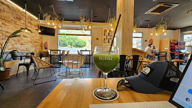 Heladería Cafetería Vázquez