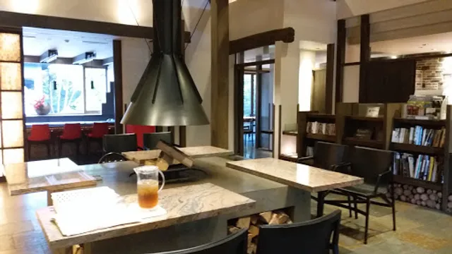 ＤＩＮＩＮＧ・十和蔵