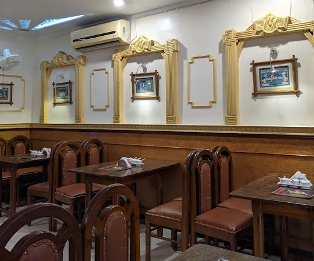 Sweet 'N' Sour - Best Restaurant in Salt Lake Sec-3 Kolkata