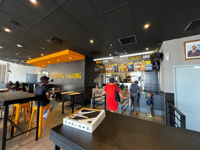 DEBONAIRS PIZZA Fields Mall