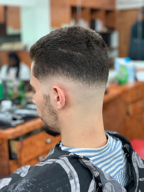 Classic Men Barbershop