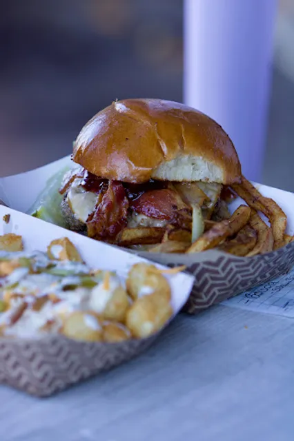 Cold Friends Kitchen