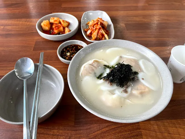 맛칼국수