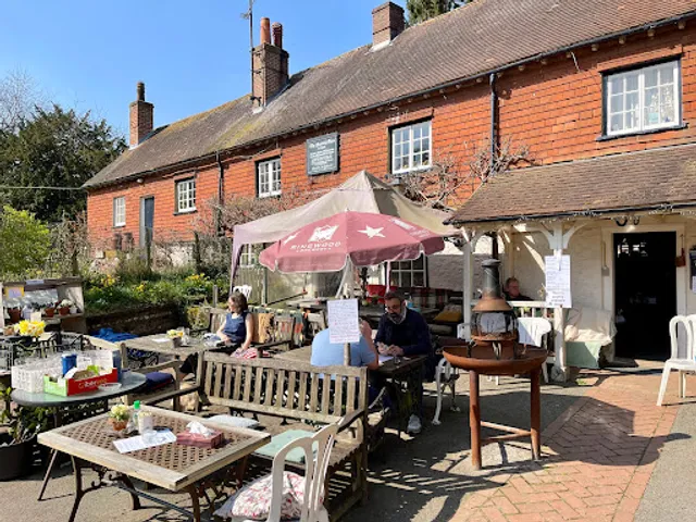 The Harrow Inn, Steep