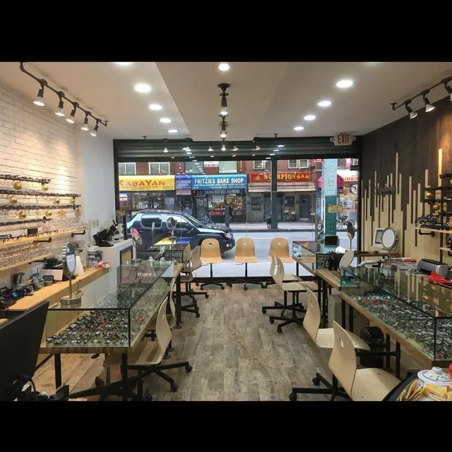 Eyellusion Vision Center