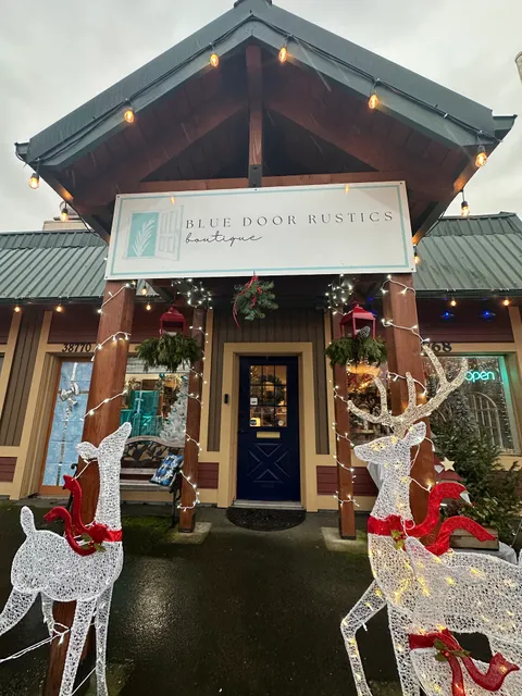 Blue Door Rustics Boutique