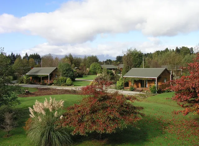 Lake Brunner Country Motel & Holiday Park