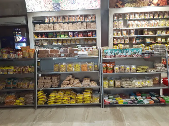 Gurukrupa Khaman House And Farsan Mart