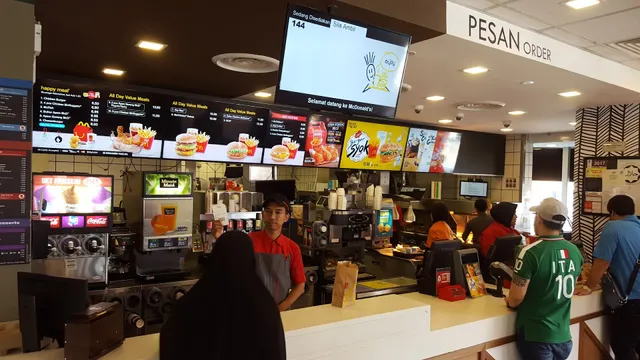 McDonald's Shell Karak DT