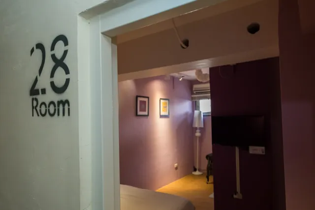 Mr Lobster's Secret Den Design Hostel