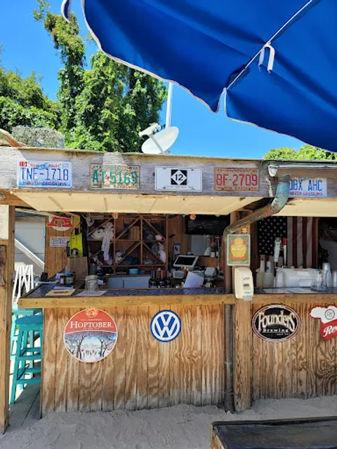 Roadside Bar & Grill