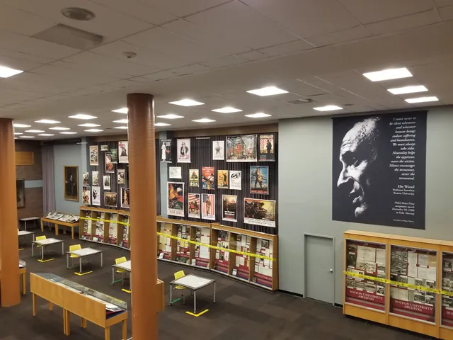 Mugar Memorial Library