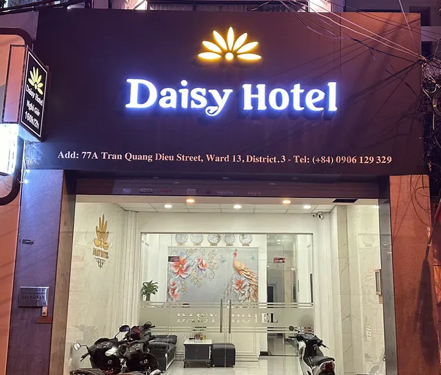 DAISY HOTEL