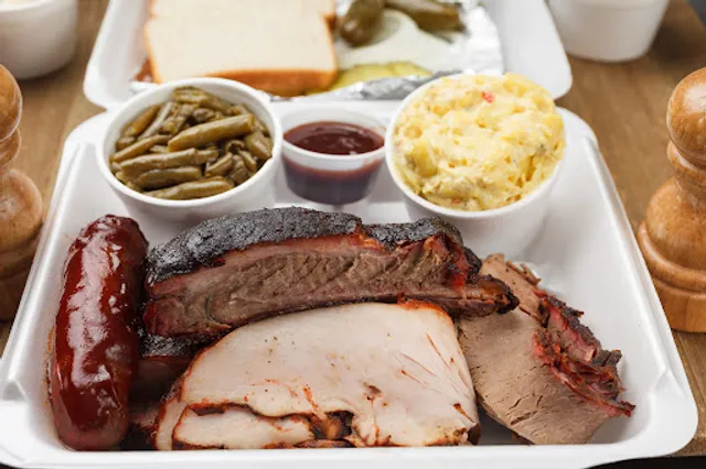 The Hut - Sulphur LA