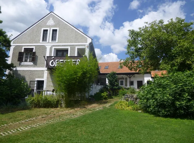 Óbester Panzió