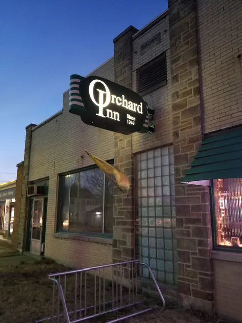 Orchard Inn Bar