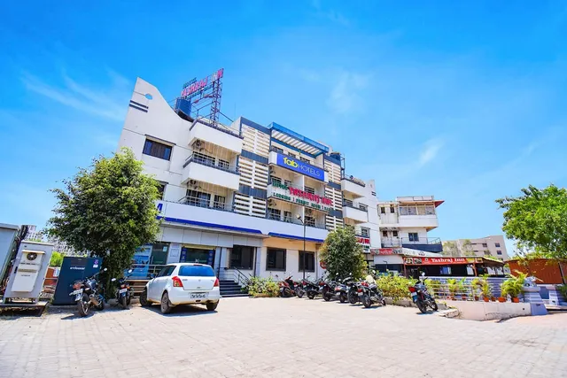 FabHotel Yashraj Inn