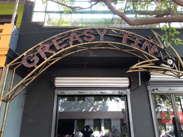 Greasy Tin