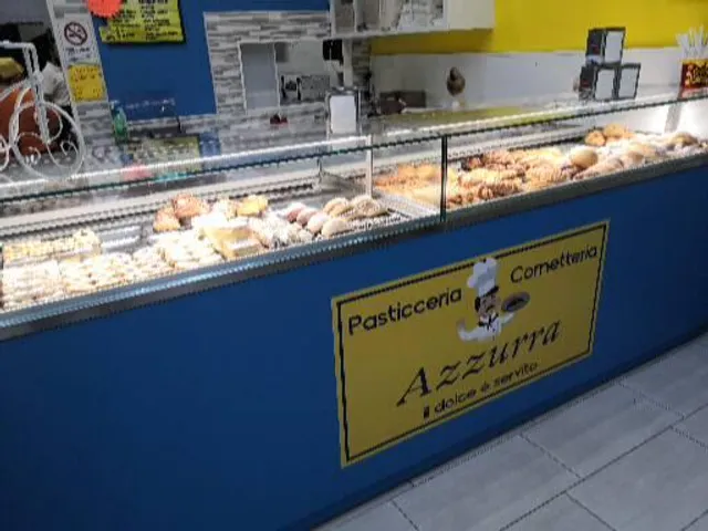 Azzurra....pasticceria...cornetteria