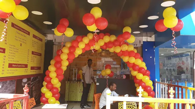 Zomoz - The Momo Company