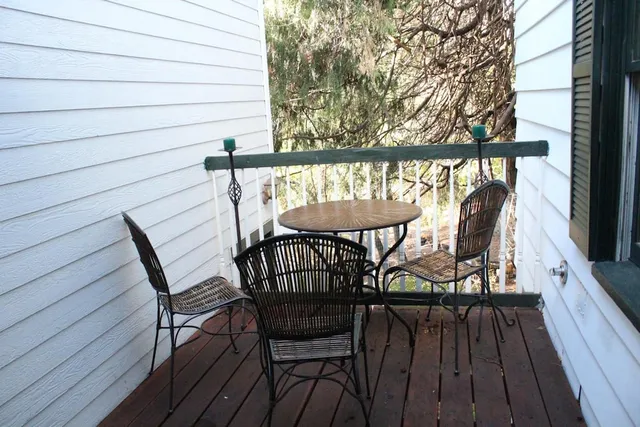 GlenMorey Country House Bed and Breakfast Inn