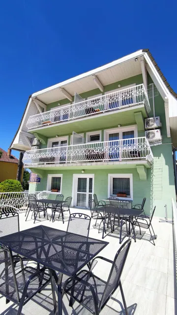 Zöld Vendégház, Grünes Haus, Green Guesthouse