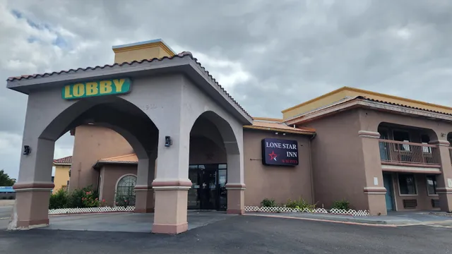 Lone Star Inn & Suites by OYO Harlingen TX