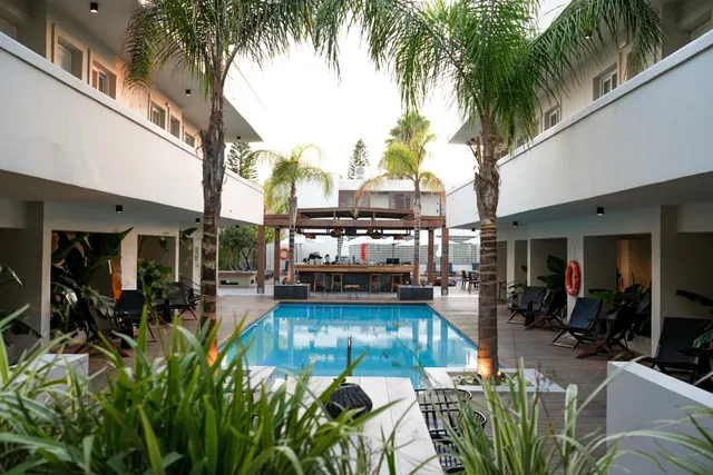 Sentido More Meni Residence