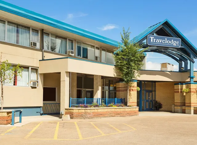 Travelodge by Wyndham Edmonton East